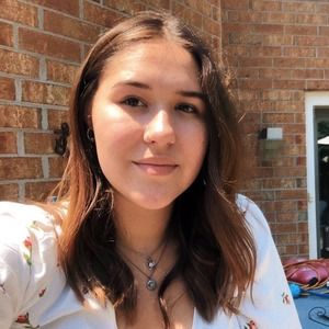 Meet your Posher, Julia